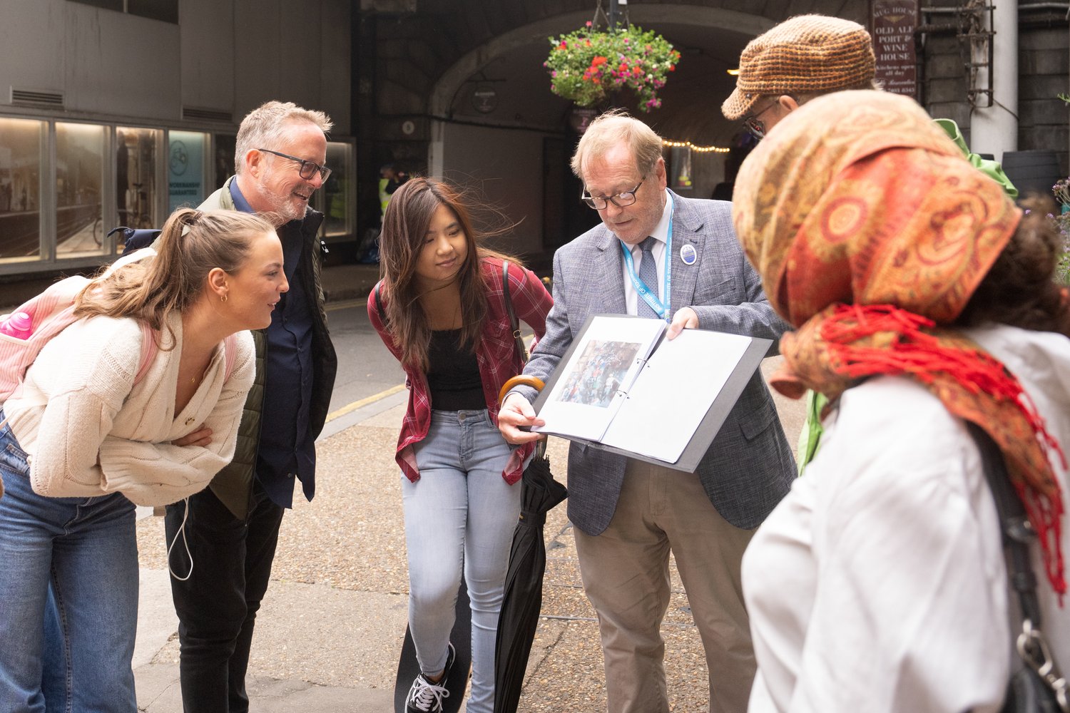 London Bridge Discovery Walk